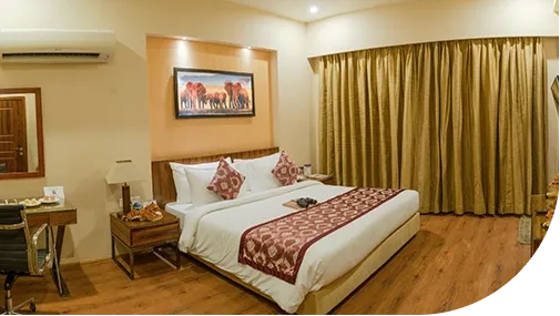  Club Cottages with Jacuzzi